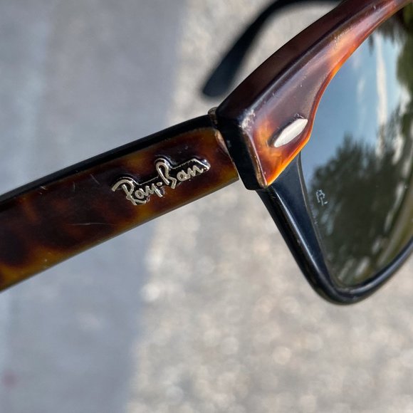 Rare Vintage B & L Ray-Ban Wayfarer Tortoiseshell Sunglasses - Picture 8 of 9